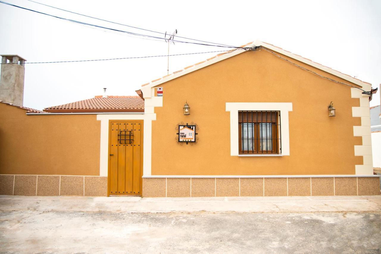 Villa La Casa De Los Bisa à Sanchidrian Extérieur photo
